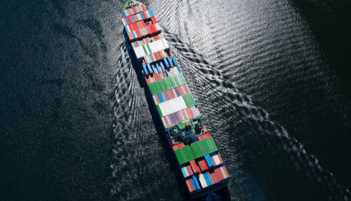 Transverse Thrust of Ships While Sailing